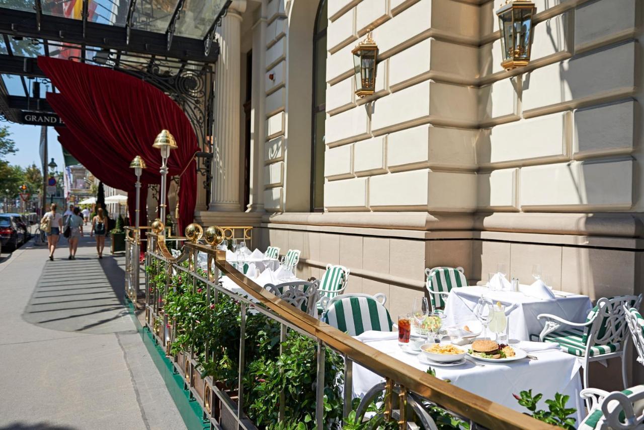 グランド ホテル ウィーン エクステリア 写真 Café Sacher