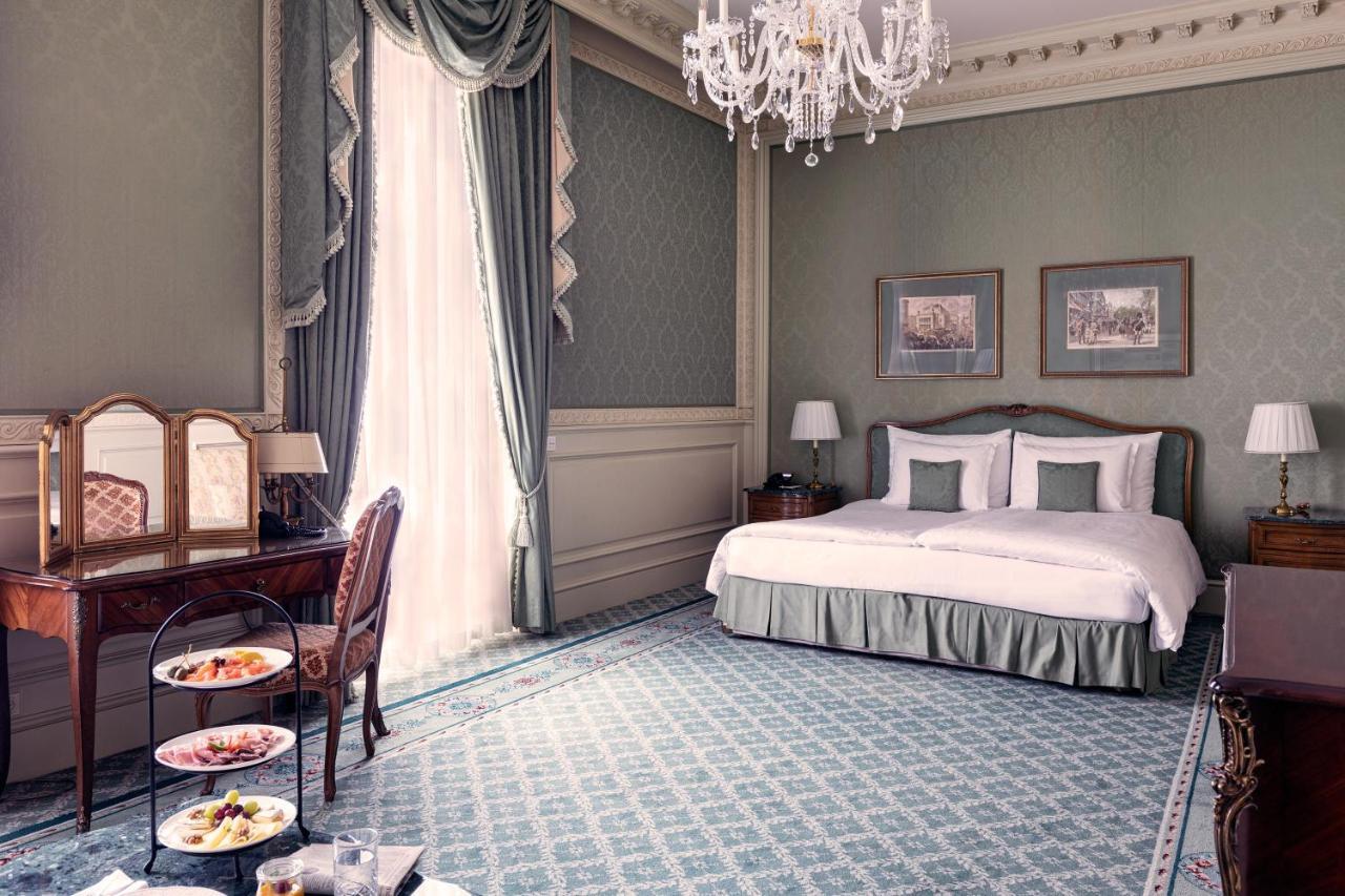 グランド ホテル ウィーン エクステリア 写真 A bedroom at the hotel